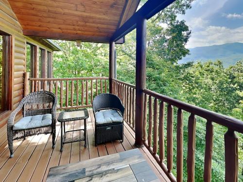 Eden's View 3 Bedrooms Pool Table Hot Tub Pool Access Views Sleeps 6 - image 11