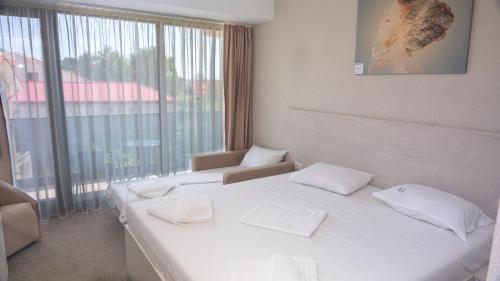 Hotel Alis – Eforie Nord, CA