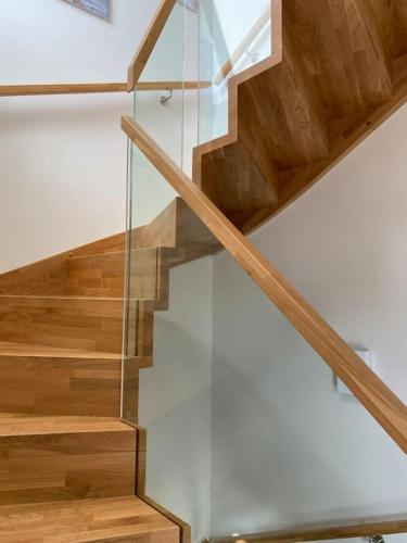 Exclusive 4-Bedroom Home -central Sandnes in แซนด์เนส