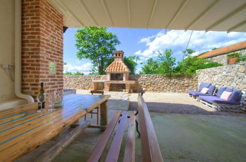 Luxury Villa Ive - image 11