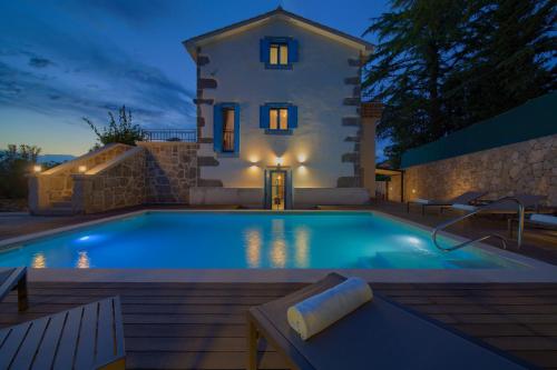 Luxury Villa Ive - image 3