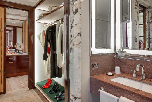 Junior Suite image 4
