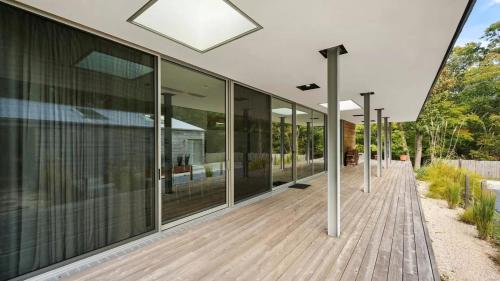 Kert, Villa Spectrum Luxury Villa with Pool & Outdoor Shower in East Hampton in Springs (NY)