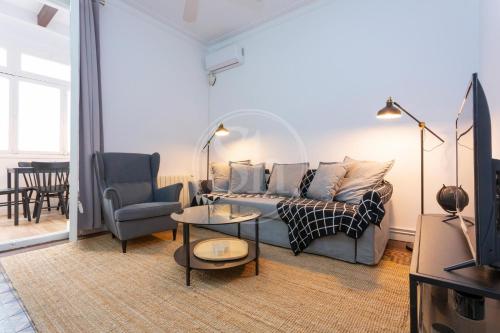Modern flat near Sagrada Familia ideal for family 1