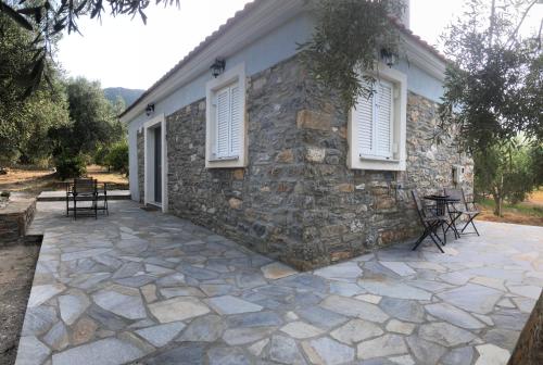 Viesnīcas āriene, Emmeleia's in Nies