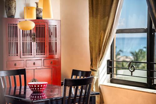 The Netherland by MIAMI BEACH OCEAN RENTAL thumb 2