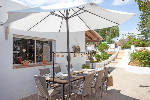 Apartamentos Europa - image 7