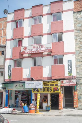 Vista exterior, Hotel Conquistadores in Medellín