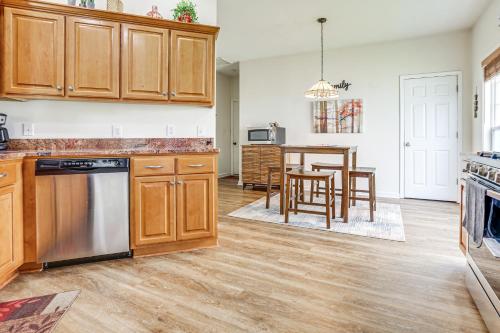 Spacious Frankfort Retreat on Bourbon Trail! in Frankfort, USA