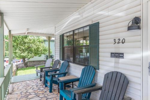 320 8th Avenue - image 7