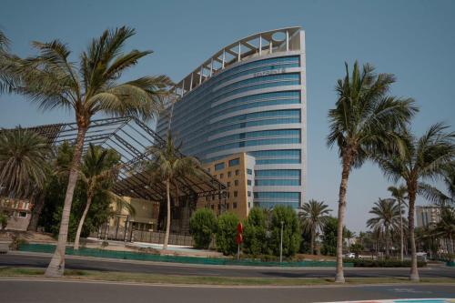 Seafront Luxury Suites Jeddah Corniche - Tap to explore photos
