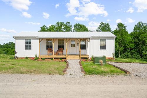 Block of 6 Lodges at Eden Reserve - For Groups in Williamstown, USA