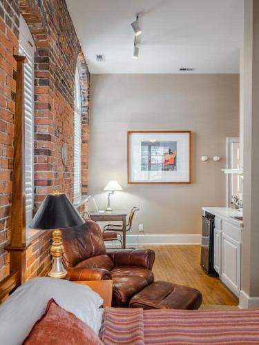 The Front Street Inn – Wilmington, NC