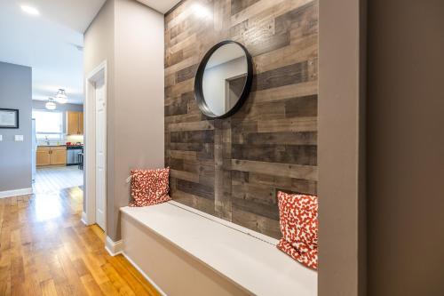 Entrance, Kenwood Apartments, Downtown Hyde Park in Woodlawn