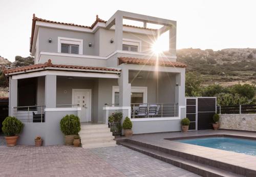 Stironas Villa in Nikos Kazantzakis