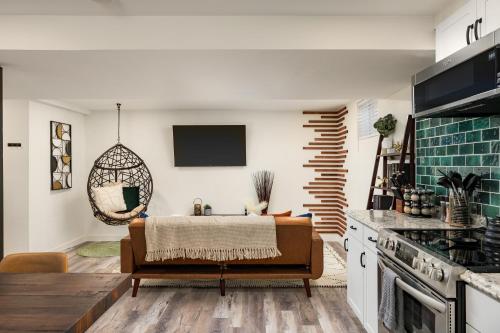 Denver Emerald - Close to Red Rocks, Arvada & Downtown in Regis