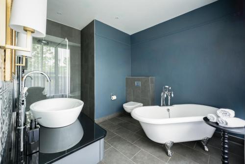 St Martins Lodge - image 4