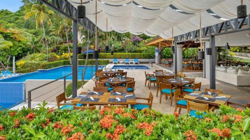 Bahia Pez Vela Resort