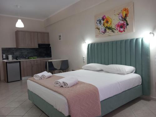 NIKOS DIMAS STUDIOS NIKOS DIMAS STUDIOS