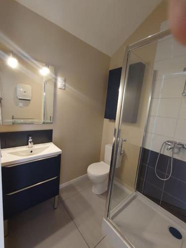 Logement Nature Plages Forêts (Logement Nature Plages Forets) in Levignacq