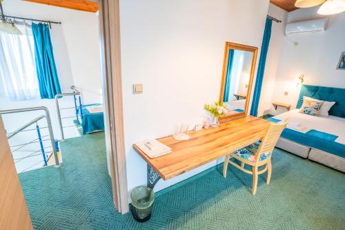 Economy Maisonette image 4