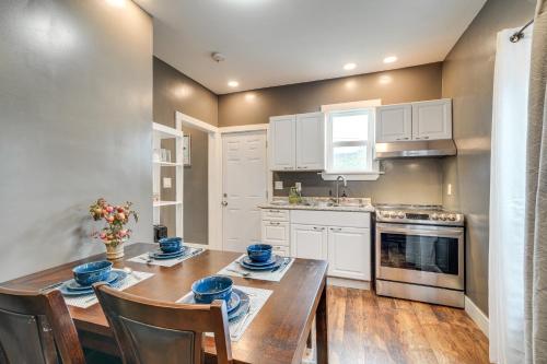 Bright New Albany Home 12 Mi to Churchill Downs! in New Albany, USA