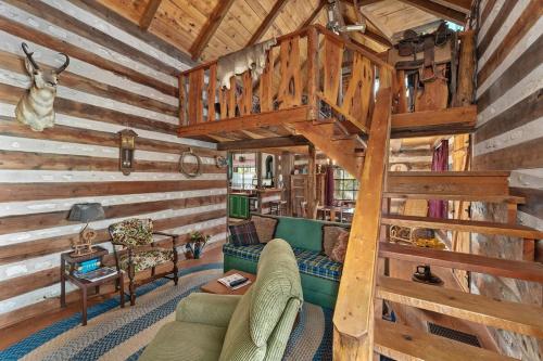 Das Eck Haus - Cozy Cabin Getaway in Fredericksburg, USA