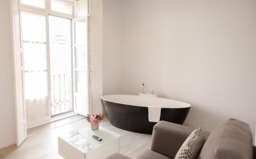 Hotel Montes Room Type - Deluxe Junior Suite