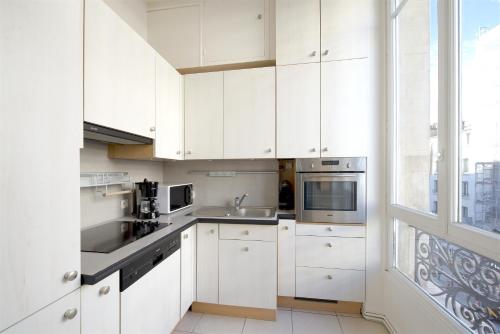 Appartement Caumartin Lafayette - image 2