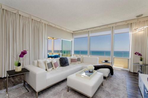 OCEAN PARADISE SANTA MONICA ADJACENT 2 Bedroom in Malibu, USA