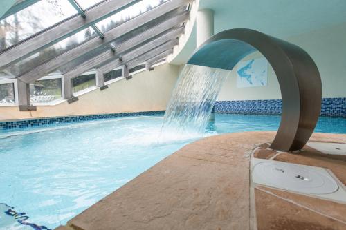 Hotel Club Le Crêt - image 7