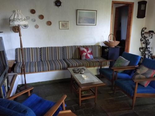 The Lemon House by The Sea in Аджія Апостолі