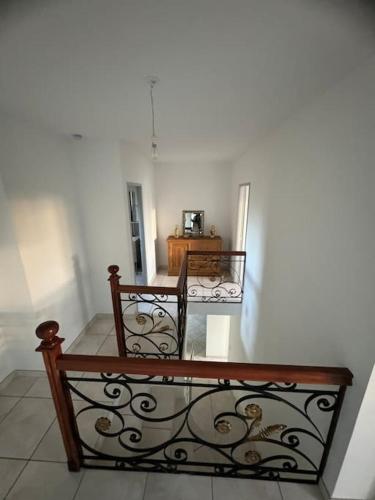 Maison jardin proche lac & Autoroute in Les Billaux