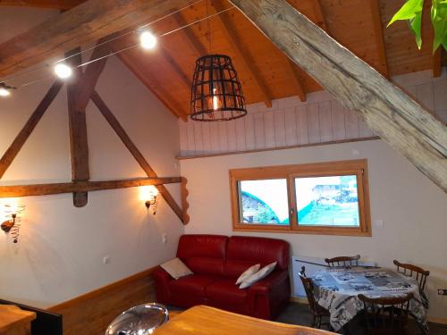 Demi-chalet à la montagne (Demi-chalet a la montagne) in Chevenoz