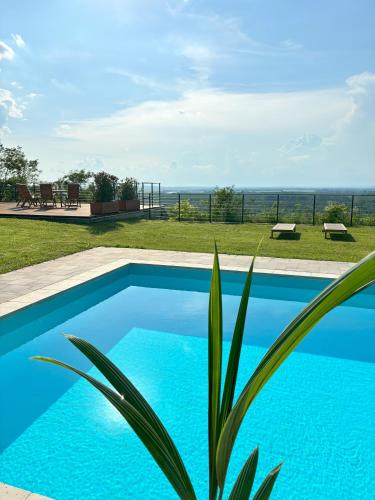 Swimming pool, La Vida Panorama in Batina