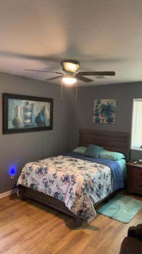 Home Sweet Home For Friends & Family Very Spacious in Decatur