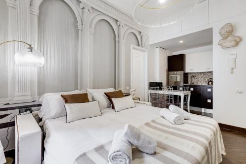 NEXT TO BVLGARI HOTEL - RomeDreamHome, Roma (foto 5)