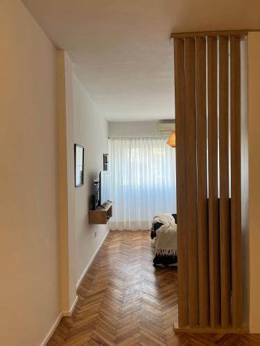 One-Bedroom Apartment image 8