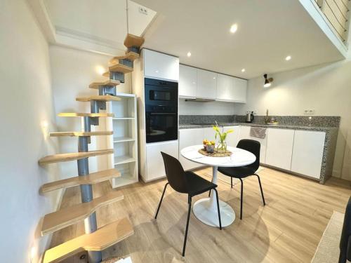 Buda Heaven - Modern Apt, Budapest