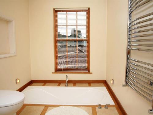 ห้องน้ำ, Beverley Budget Inn in เบเวอร์รี่