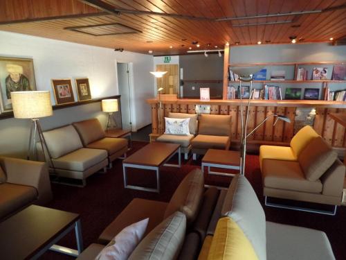 Közös társalgó / TV, Hotel Ivalo near Ivalo repülőtér