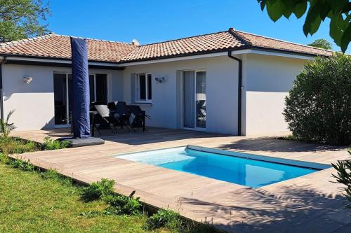 設施, Villa Océan, environnement calme avec piscine chauffée 10 min de l'océan (Villa Ocean, environnement calme avec piscine chauffee 10 min de l'ocean) in 拉溥