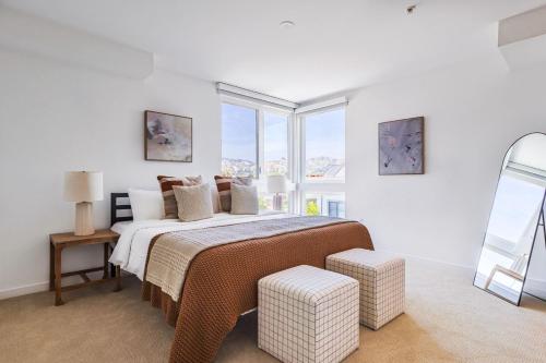 Luxurious 2Bed 2Bath Apartment at Formosa