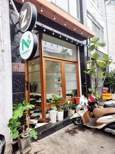 ZVillage LHK - Joyfull hostel near Bui Vien - 출입구