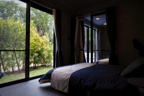 3 bedrooms, 3 beds