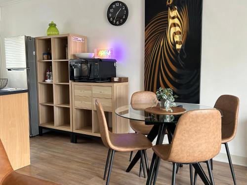 Konyha, Sunshine Seven in Salisbury