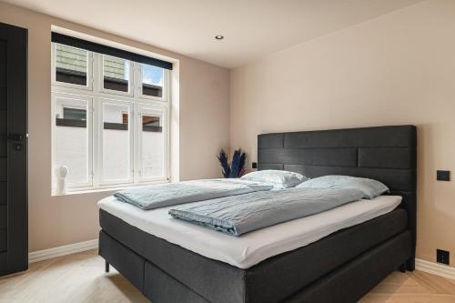 Bryggen // Fløyen Living Bryggen // Fløyen Living