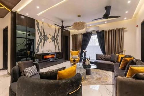 Ahsan Villa's - image 2