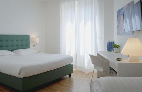 1 queen bed