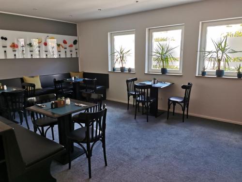 طعام و مشروبات, Akteon Hotel in Birkach